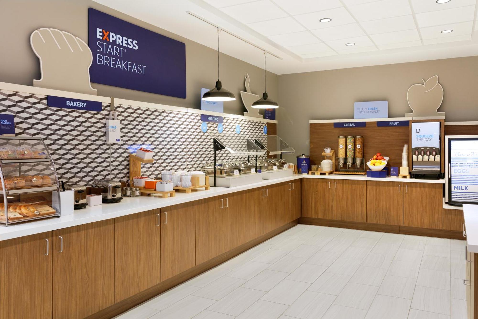 Holiday Inn Express Layton - I-15 By Ihg Exterior foto